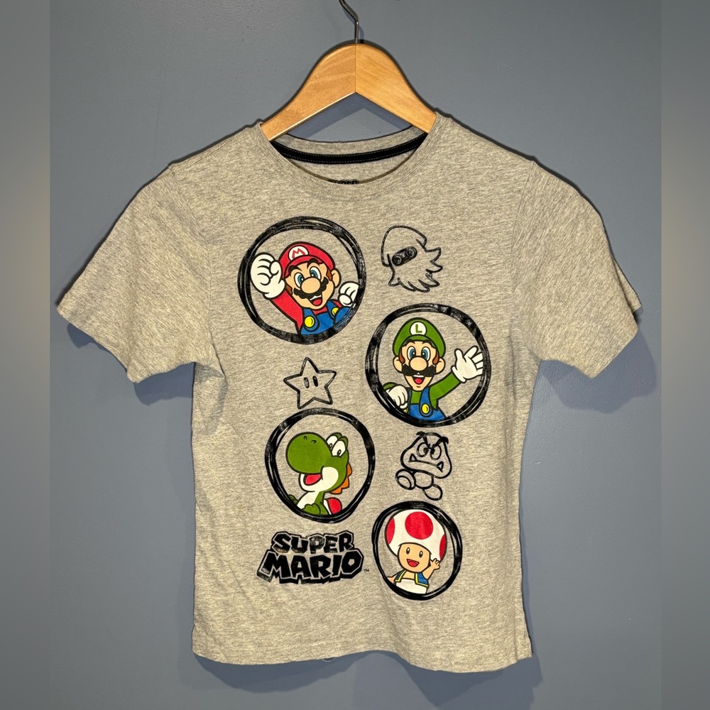 Set Of 3 T Shirts Short Sleeve 1 Tank Top  Size Large 10-12 Different Brands